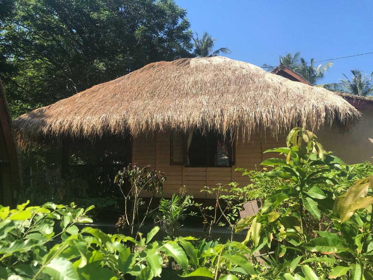 גילי מנו Meno Madia Bungalows מראה חיצוני תמונה
